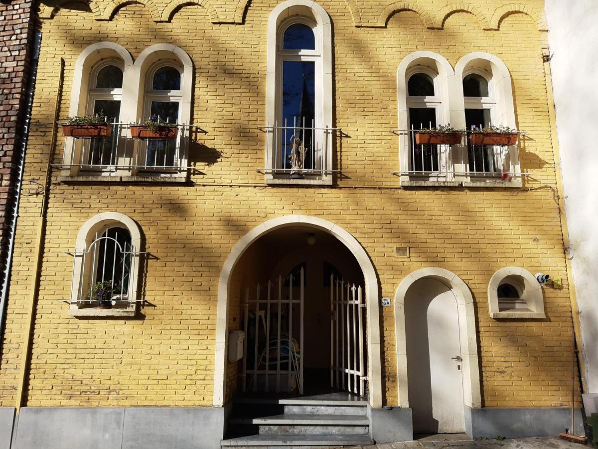 Loft In Borgloon Lägenhet Exteriör bild